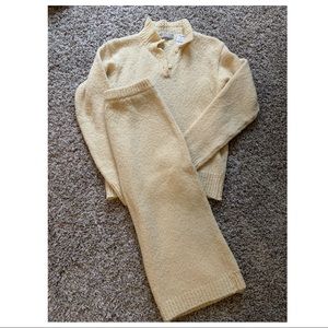 70’s VINTAGE Lord & Taylor Made In Italy 100% Virgin Wool Sweater and Skirt set